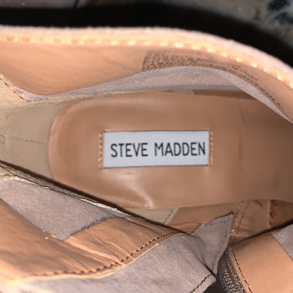 Steve Madden Shutter Boots — 8.5/9 (fits like 8/8.5) - Picture 6 of 13